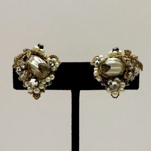 ORIGINAL BY ROBERT Vintage Gold Pearl & Crystal Cluster Clip-On Earrings